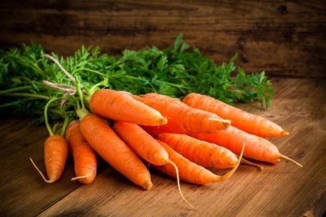 Морковь сорт витаминка